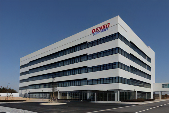 ハンディターミナルと帳票アプリを活⽤し、帳票運用時の「ムダ」と「ミス」の排除を実現！